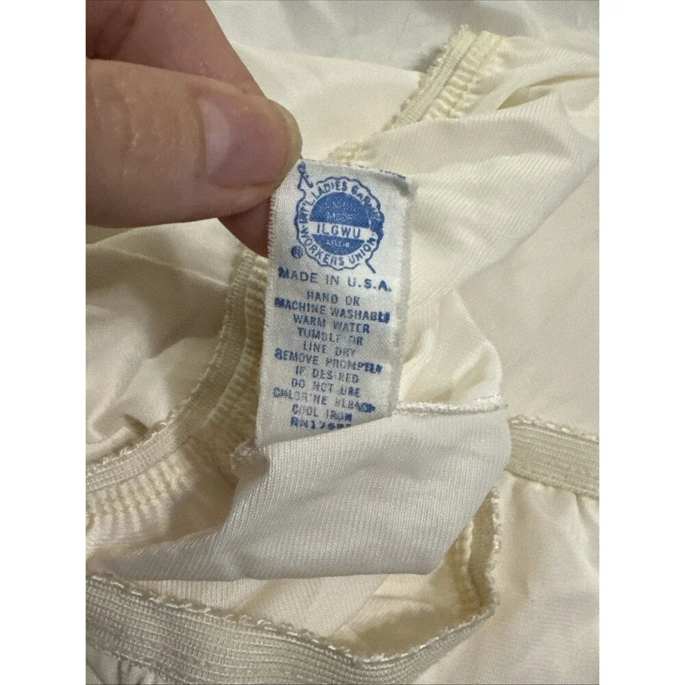 Vintage 70s 80s ILGWU White Tricot Nylon Maxi Half Slip Floral Lace Size 1X USA